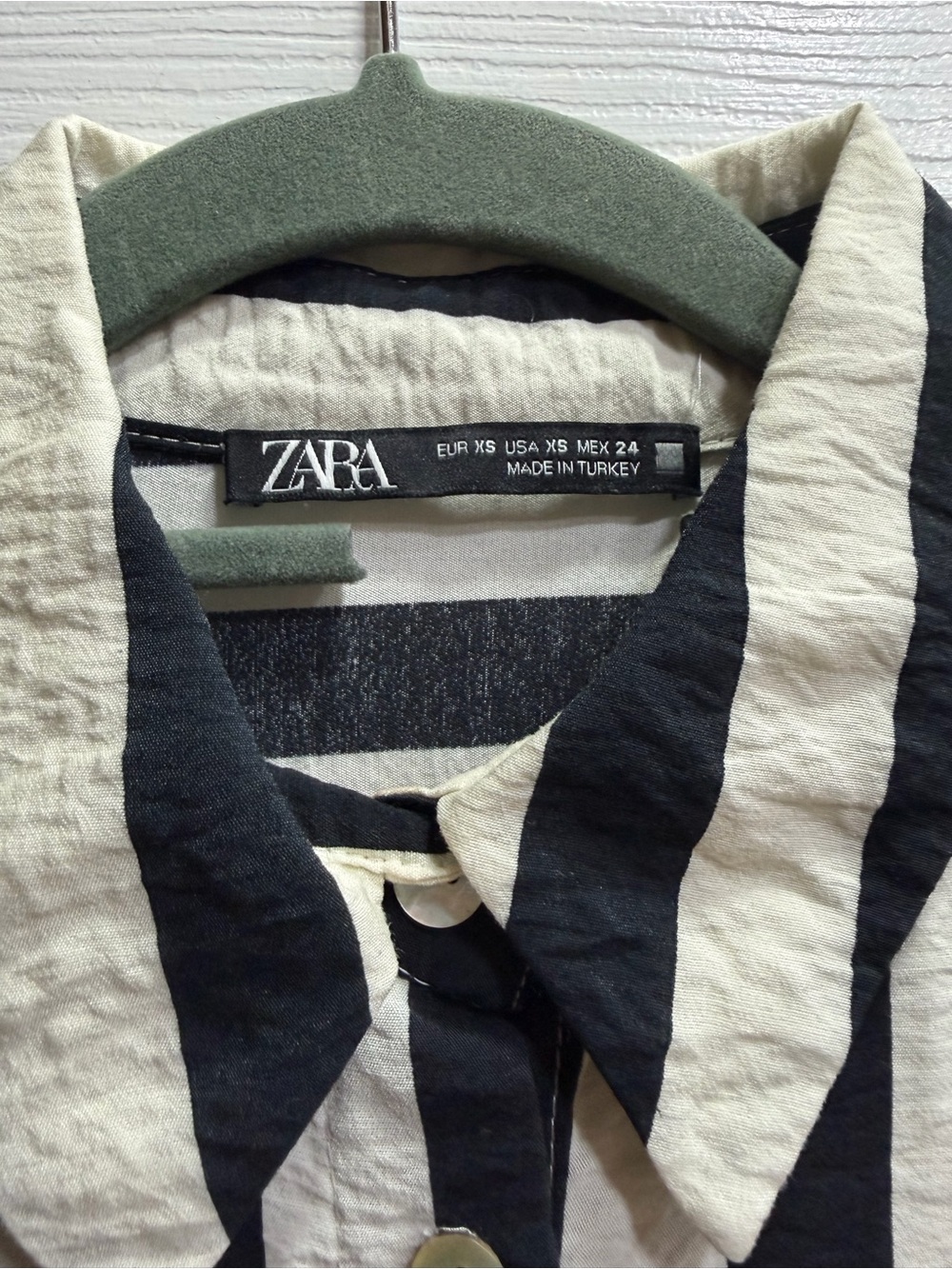 Zara Black and White Vertical Stripe Button-Down Shirt - Picture 2 of 5
